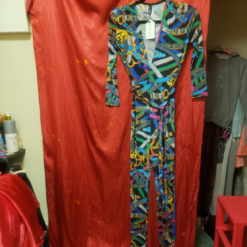 KIM CINE CURVES BOHEMIAN STYLE PRINT XTRA DEEP V  JUMPSUIT SM/NWT
